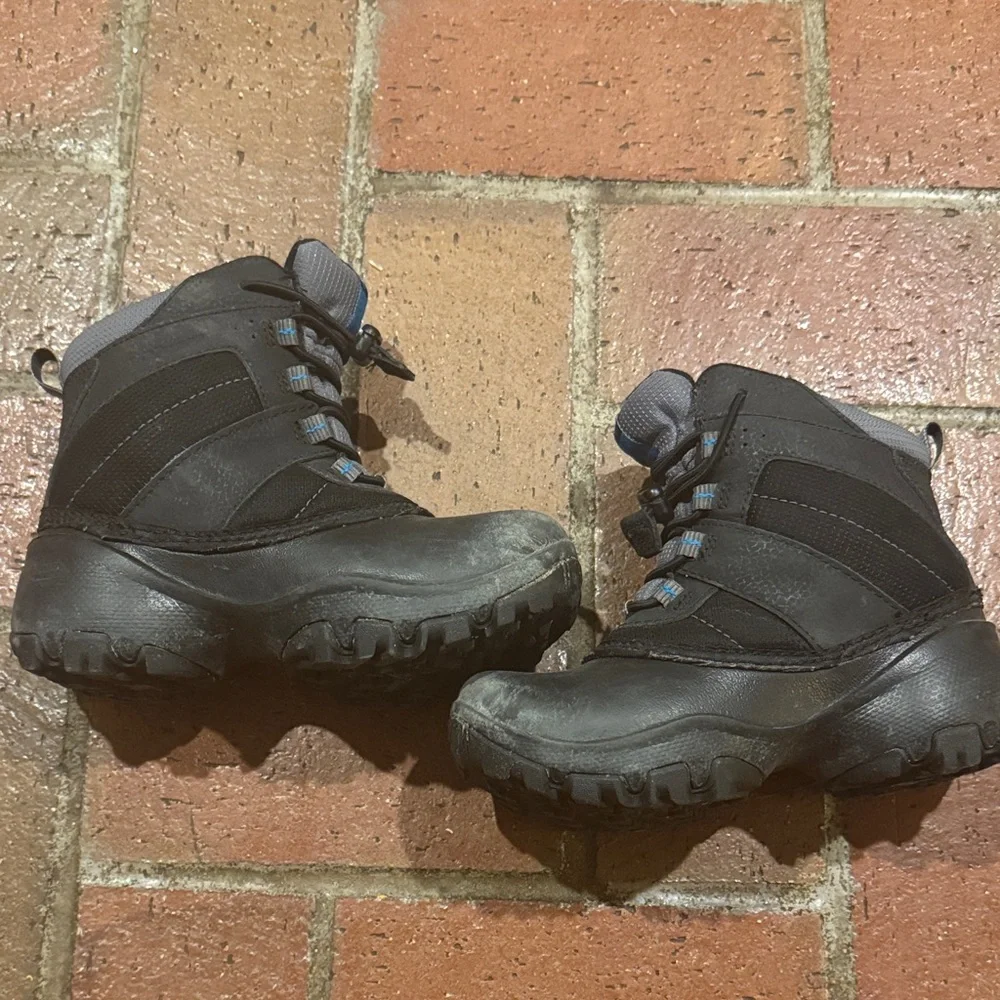 Columbia Black‎ Snowboots 12